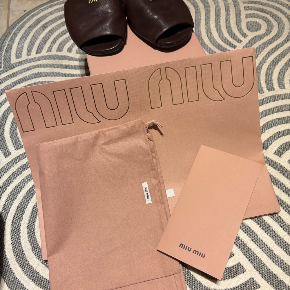 Miu Miu Brown Leather Slide Sandals with Gold Logo - Picture 5 of 7
